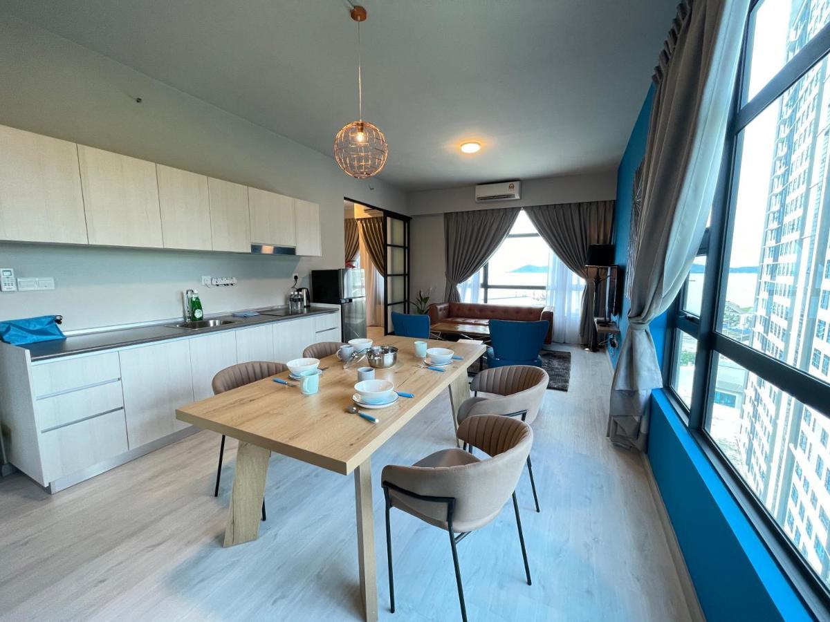 Seaview Luxury Condo Homestay 2Bed 2Bath Jesselton Quay By R2 Residence كوتا كينابالو المظهر الخارجي الصورة