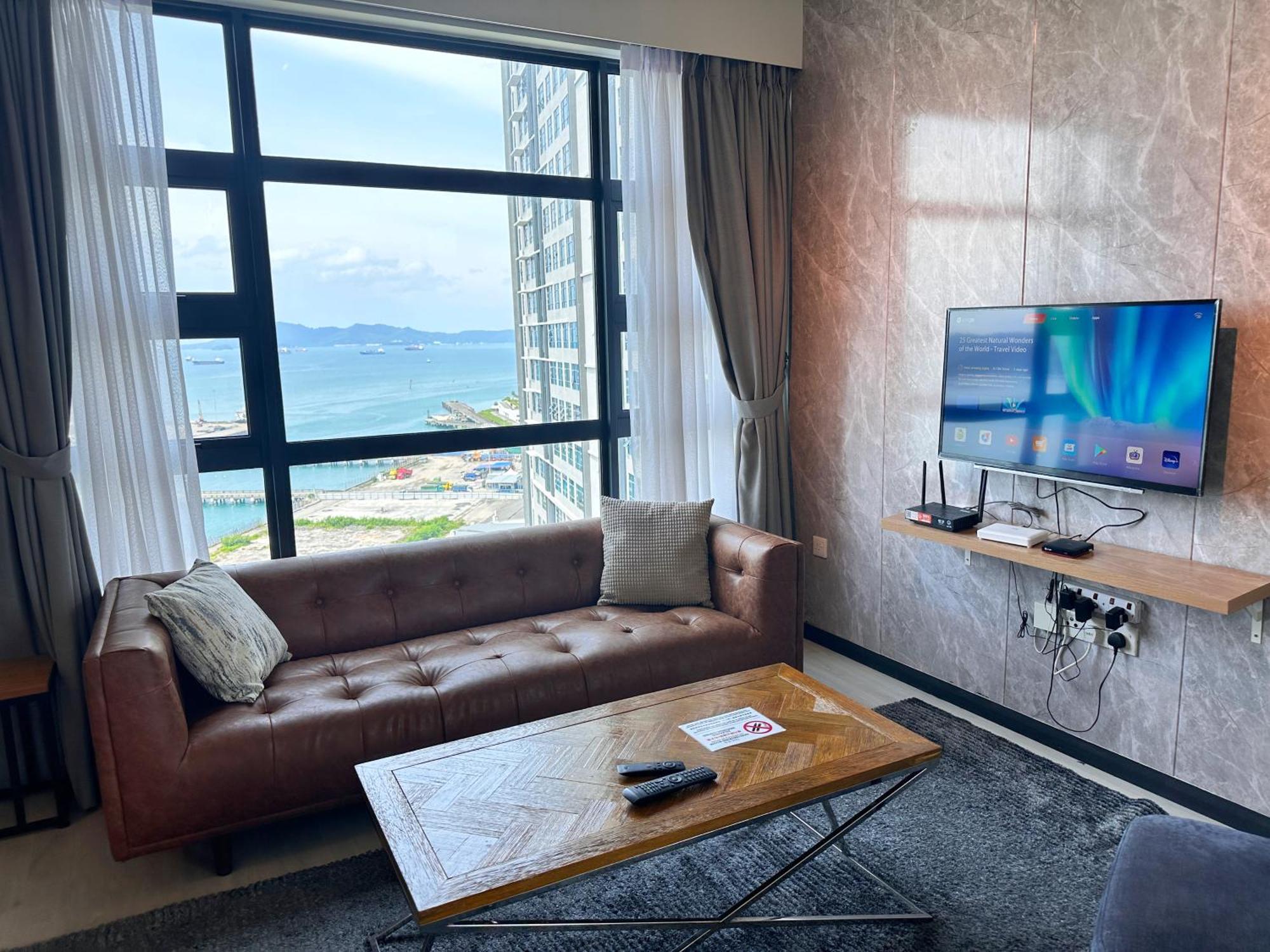 Seaview Luxury Condo Homestay 2Bed 2Bath Jesselton Quay By R2 Residence كوتا كينابالو المظهر الخارجي الصورة